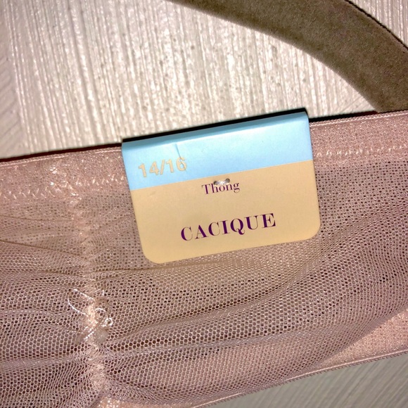 Cacique 38DDD bra with matching panty - Picture 5 of 6